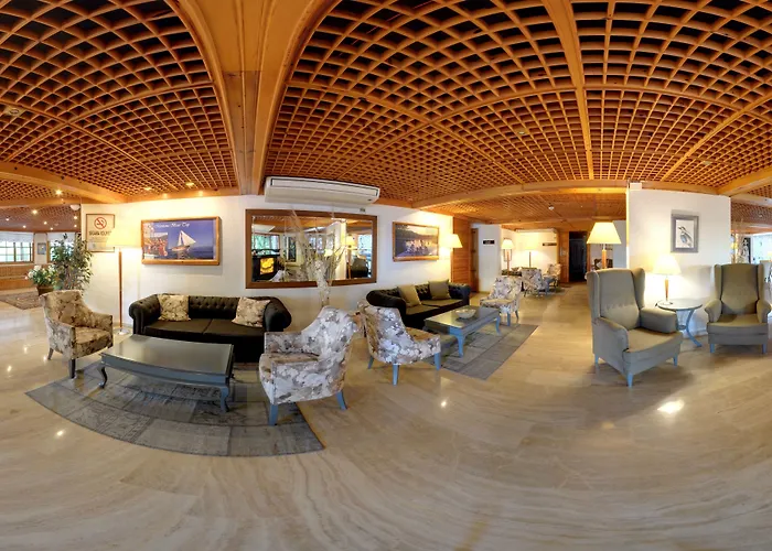 Resort Montana Pine Oludeniz