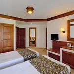 Montana Pine Resort Oludeniz