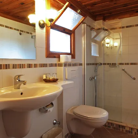 Semesteranläggning (resort) Montana Pine 4*