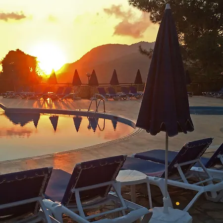 Montana Pine 4* Öludeniz