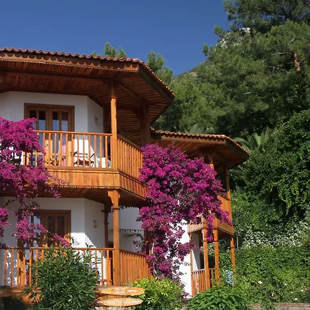 Montana Pine Semesteranläggning (resort) Öludeniz