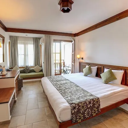 Montana Pine 4* Ölüdeniz