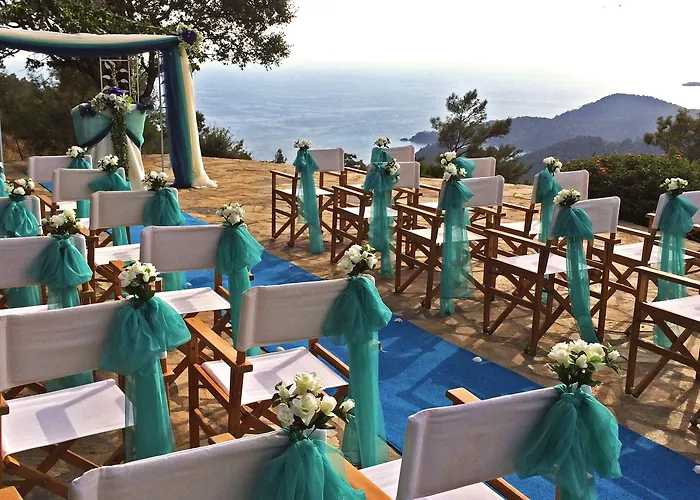 Montana Pine Resort 4*