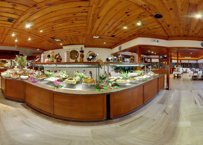 Курортный комплекс Montana Pine 4*