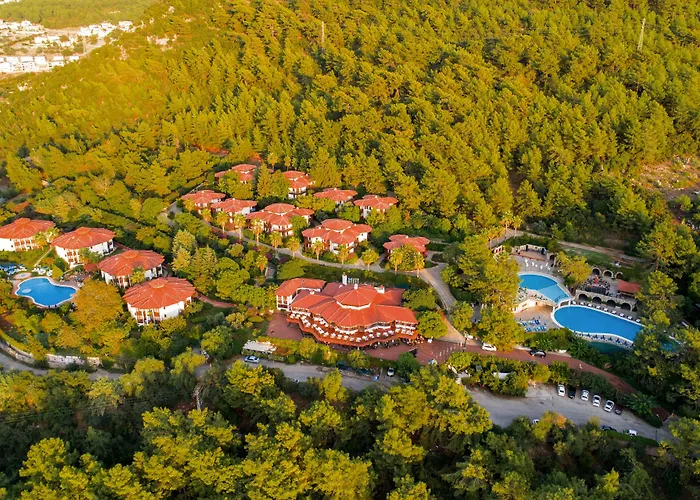 Üdülőközpont Montana Pine Oludeniz