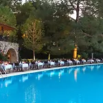 منتجع Montana Pine